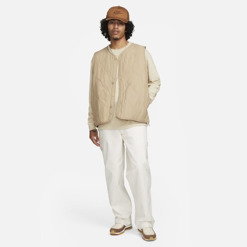 Nike Life Men's Woven Insulated Military Gilet in Khaki, Size Medium